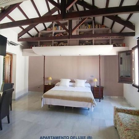 קורדובה Apartamentos Torre De La Mezquita מראה חיצוני תמונה