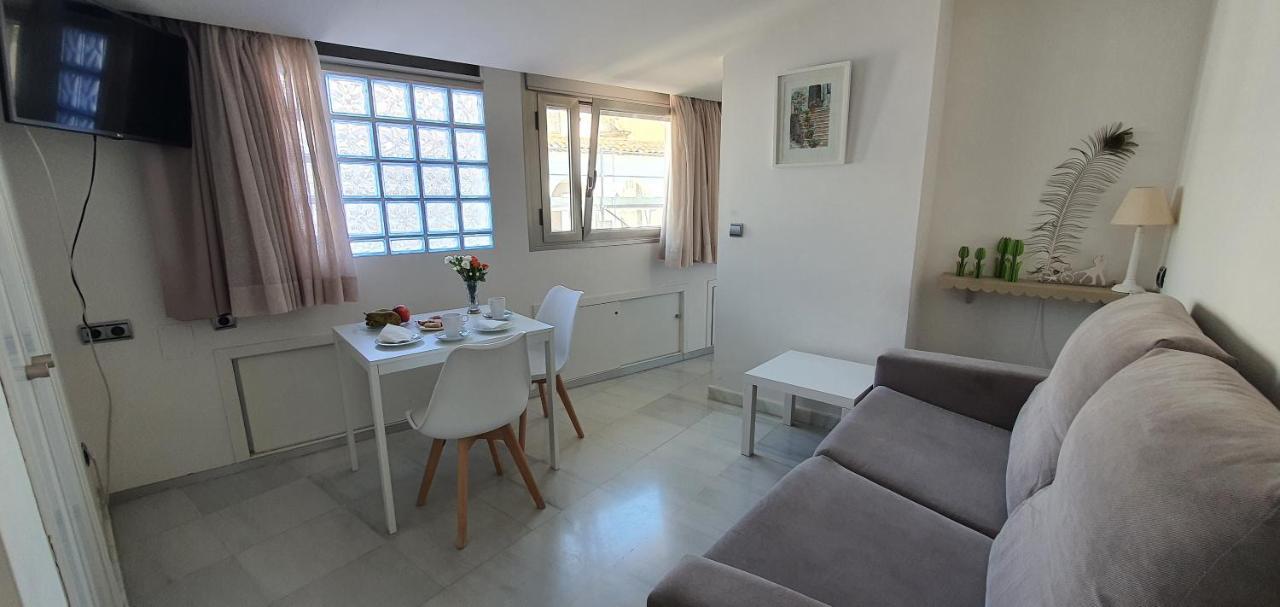 קורדובה Apartamentos Torre De La Mezquita מראה חיצוני תמונה