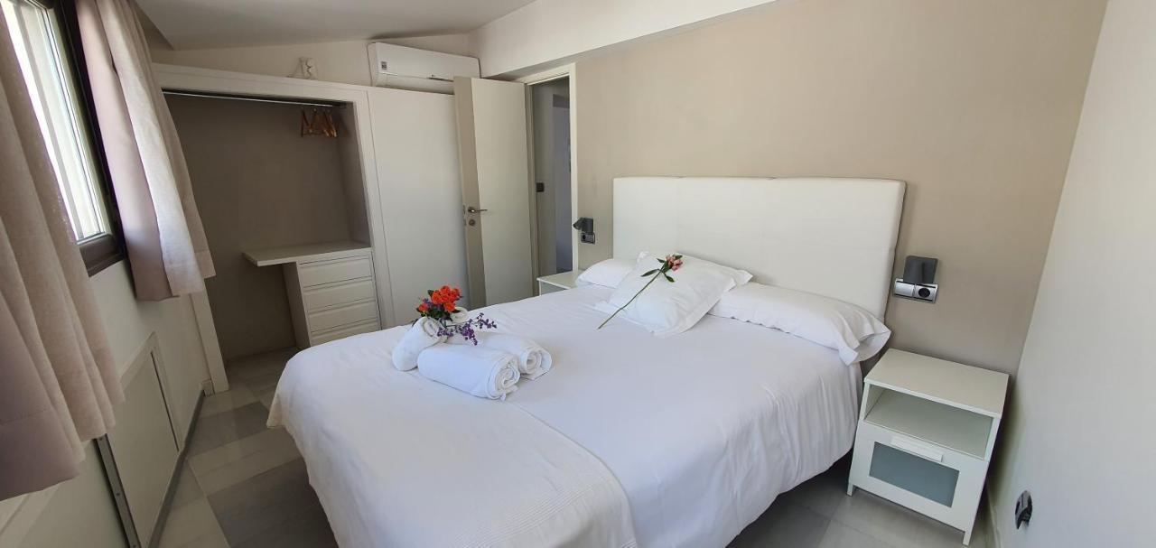 קורדובה Apartamentos Torre De La Mezquita מראה חיצוני תמונה